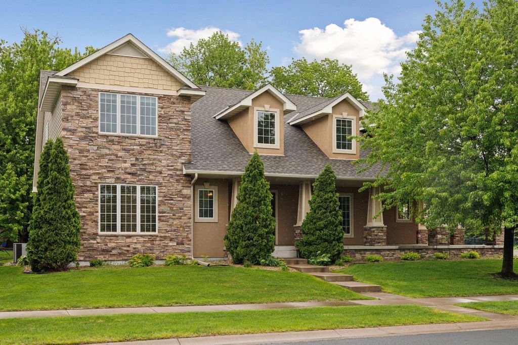 9885 Troy Lane N, Maple Grove, MN 55311
