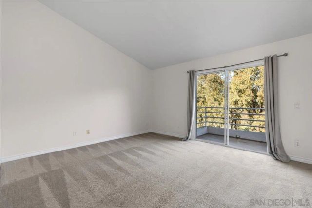 16156 Avenida Venusto 2, San Diego, CA 92128