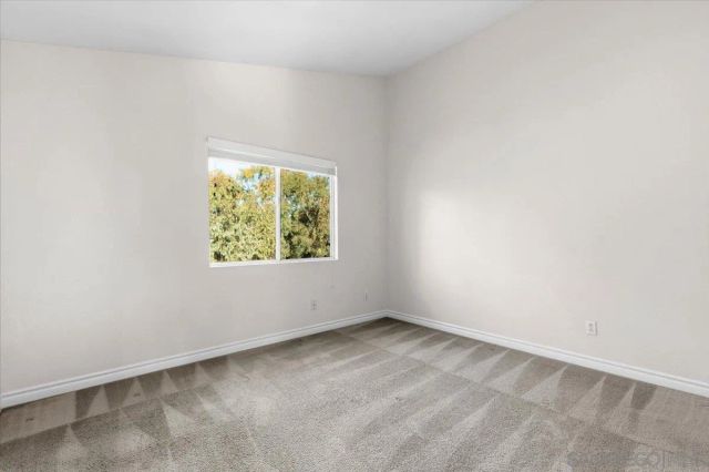 16156 Avenida Venusto 2, San Diego, CA 92128