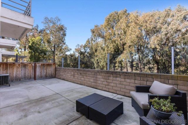 16156 Avenida Venusto 2, San Diego, CA 92128