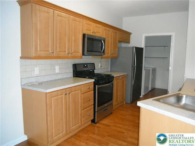 1113 Old Course Lane, Easton, PA 18042