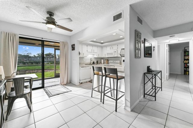 4485 Oak Terrace Drive, Greenacres, FL 33463