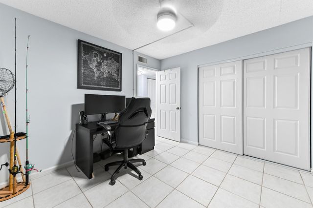 4485 Oak Terrace Drive, Greenacres, FL 33463