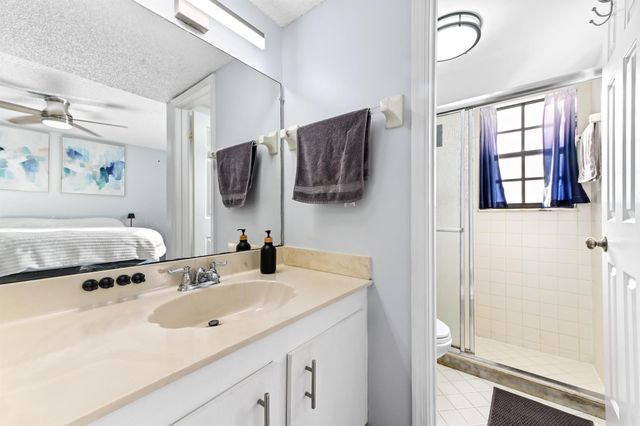 4485 Oak Terrace Drive, Greenacres, FL 33463