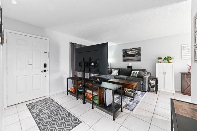 4485 Oak Terrace Drive, Greenacres, FL 33463