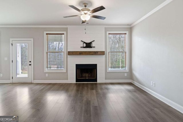 157 Adamstown Road, Bowersville, GA 30516