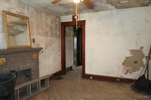 3742 Beekman Street, Cincinnati, OH 45223