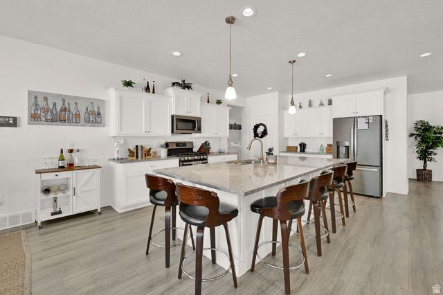 6783 S COOK DR, South Weber, UT 84405
