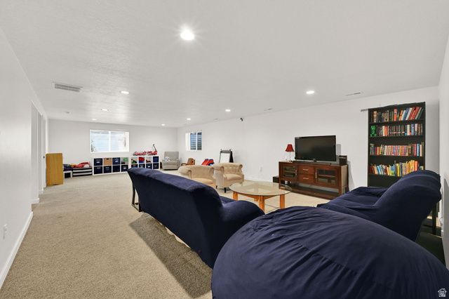 6783 S COOK DR, South Weber, UT 84405