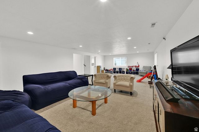 6783 S COOK DR, South Weber, UT 84405