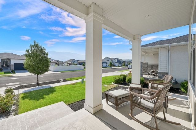 6783 S COOK DR, South Weber, UT 84405