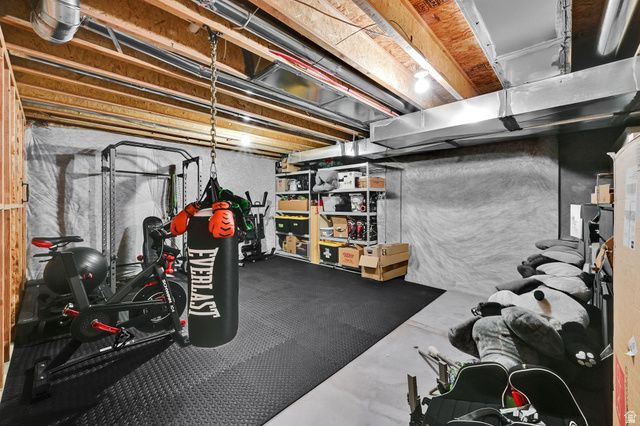6783 S COOK DR, South Weber, UT 84405