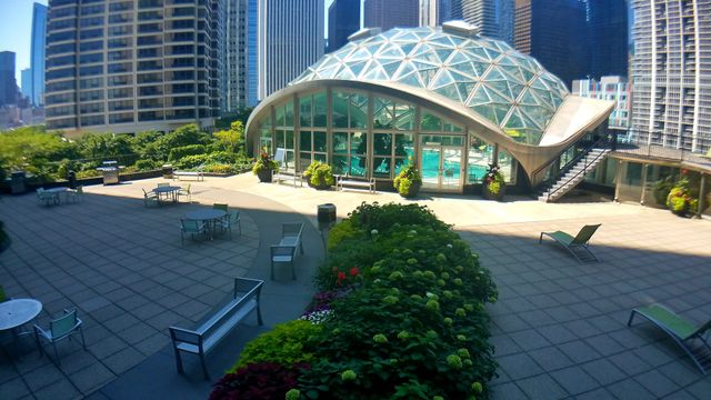 400 E Randolph Street 2307, Chicago, IL 60601