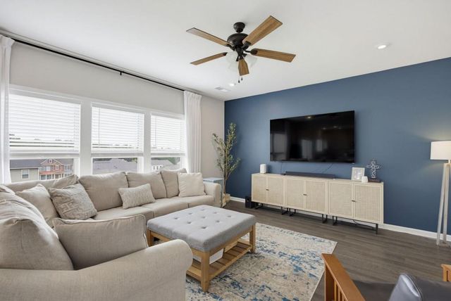 118 Greenbrier Way, Canton, GA 30114