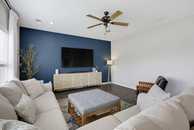 118 Greenbrier Way, Canton, GA 30114