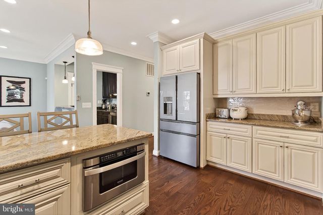 604 N OAK ST, Falls Church, VA 22046