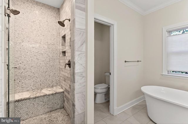 604 N OAK ST, Falls Church, VA 22046