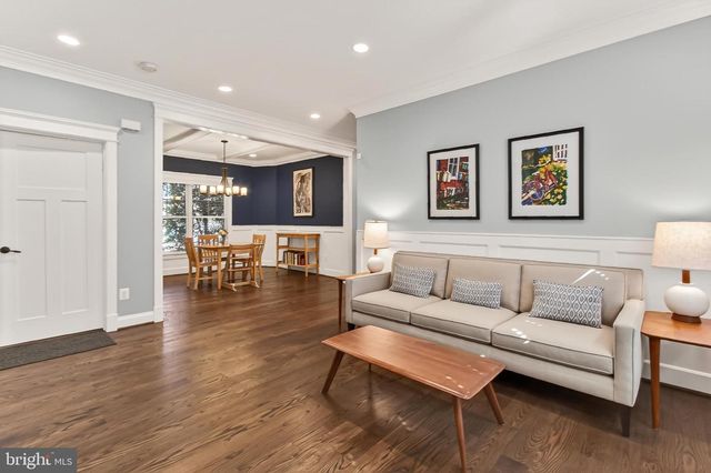 604 N OAK ST, Falls Church, VA 22046