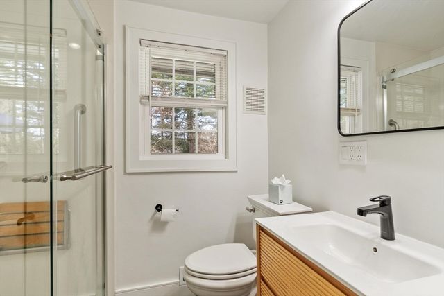 25 Porter Road, Chelmsford, MA 01824