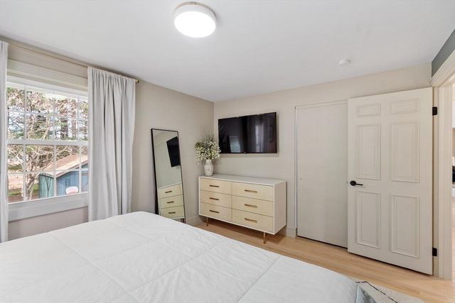 25 Porter Road, Chelmsford, MA 01824