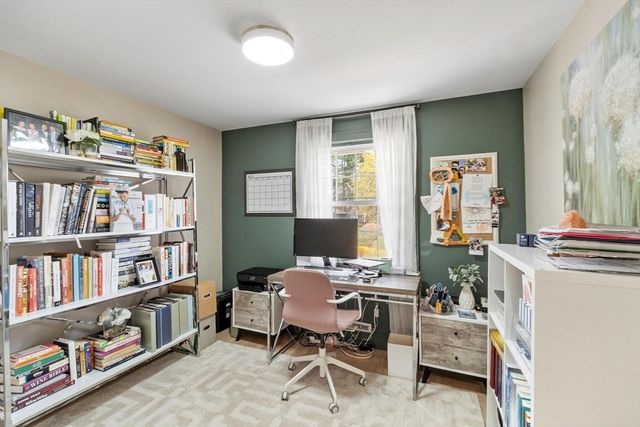 25 Porter Road, Chelmsford, MA 01824