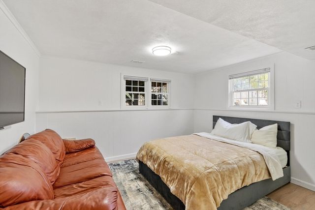 25 Porter Road, Chelmsford, MA 01824