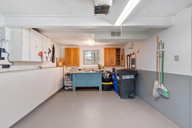 25 Porter Road, Chelmsford, MA 01824