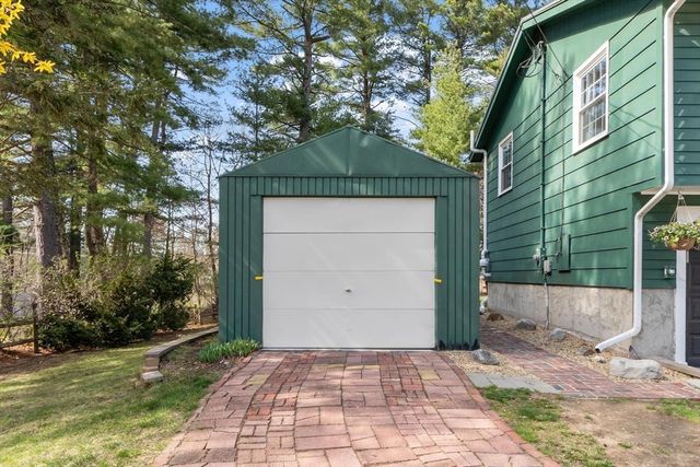 25 Porter Road, Chelmsford, MA 01824