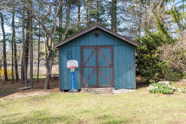 25 Porter Road, Chelmsford, MA 01824