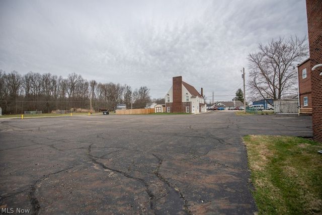 14760 Gaskill Drive NE, Alliance, OH 44601