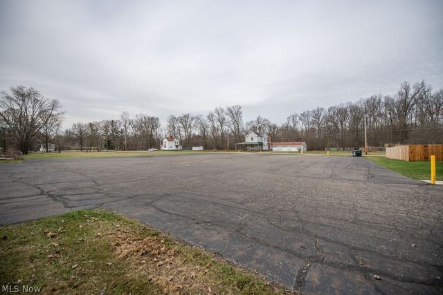 14760 Gaskill Drive NE, Alliance, OH 44601