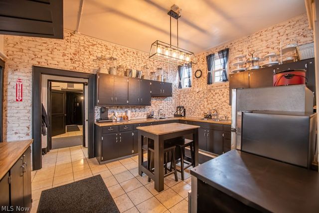 14760 Gaskill Drive NE, Alliance, OH 44601