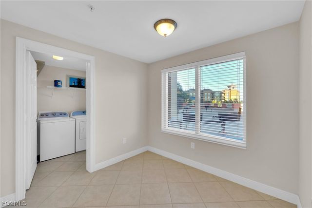 2745 1st ST 405, Fort Myers, FL 33916