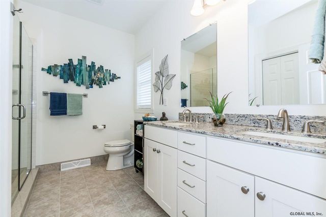 84 Lakepointe Way, Stillwater, NY 12866