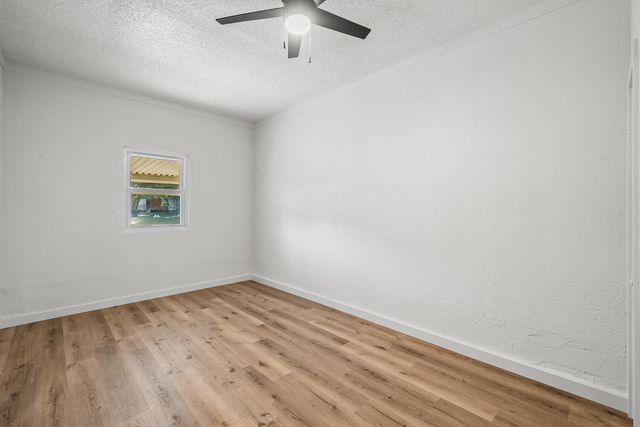 2712 37th Street, Lubbock, TX 79413