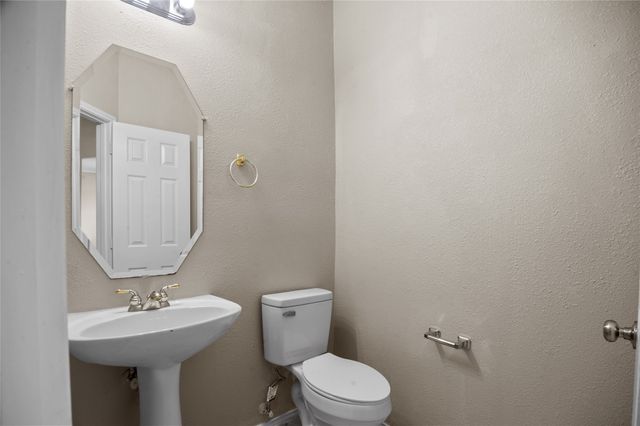 3509 Yale Drive, Denton, TX 76210