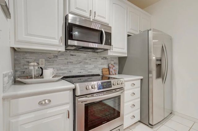 5882 Pecan Chase, Benbrook, TX 76132