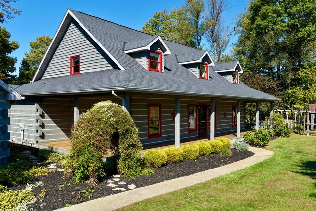 11445 F Drive S, Ceresco, MI 49033