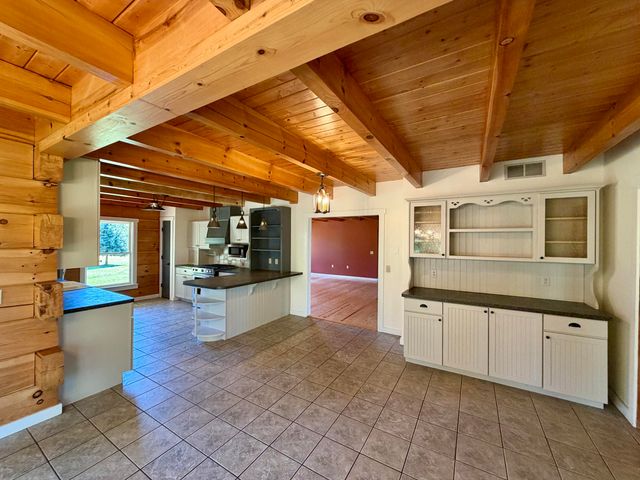 11445 F Drive S, Ceresco, MI 49033