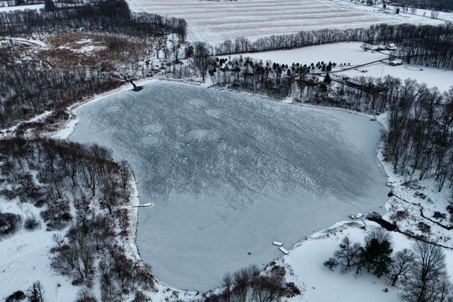 11445 F Drive S, Ceresco, MI 49033