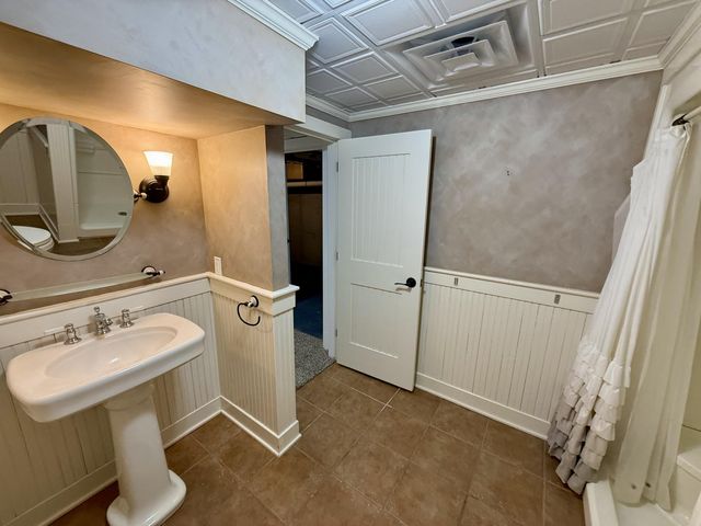 11445 F Drive S, Ceresco, MI 49033