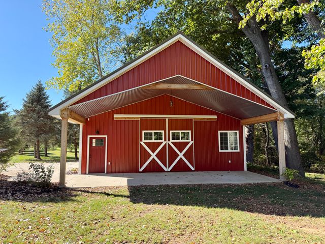 11445 F Drive S, Ceresco, MI 49033