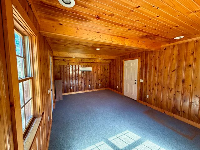 11445 F Drive S, Ceresco, MI 49033