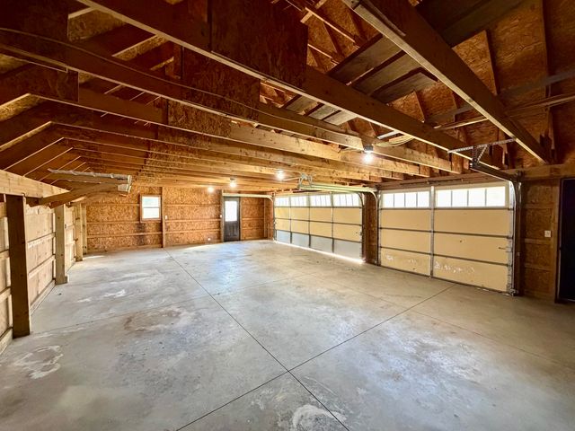 11445 F Drive S, Ceresco, MI 49033