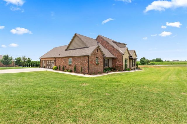 2049 County Road 1336, Blanchard, OK 73010