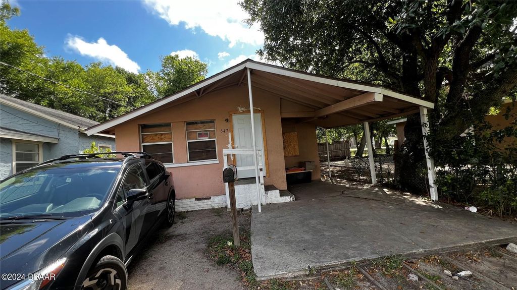 547 Division Street, Daytona Beach, FL 32114