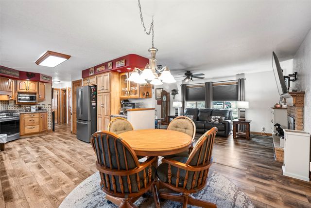 524 12th Avenue, Grinnell, IA 50112