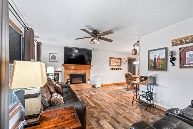 524 12th Avenue, Grinnell, IA 50112