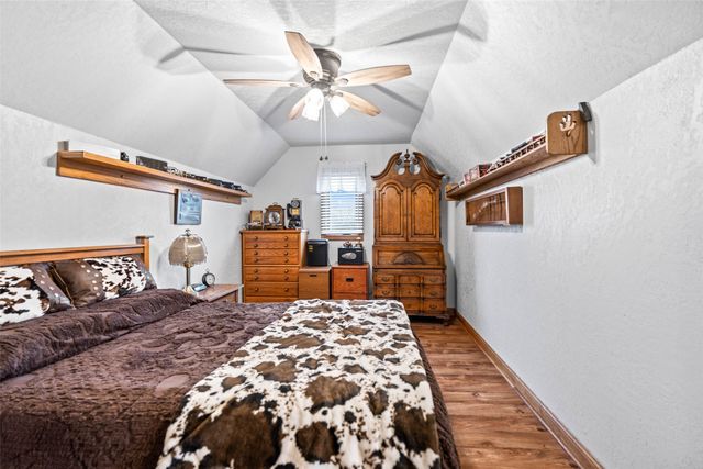 524 12th Avenue, Grinnell, IA 50112