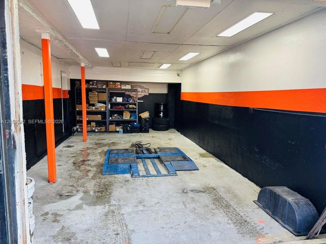 3420 NW 27th Avenue, Miami, FL 33142